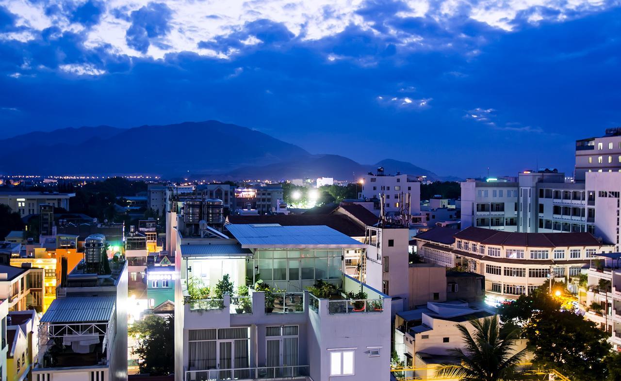 Golden Hotel Nha Trang Exterior photo